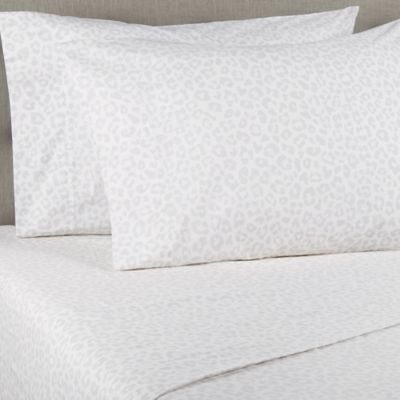 Wild Sage Brushed Cotton Percale 300-Thread-Count Standard/Queen Pillowcase in Grey Leopard (Retail Price $26)