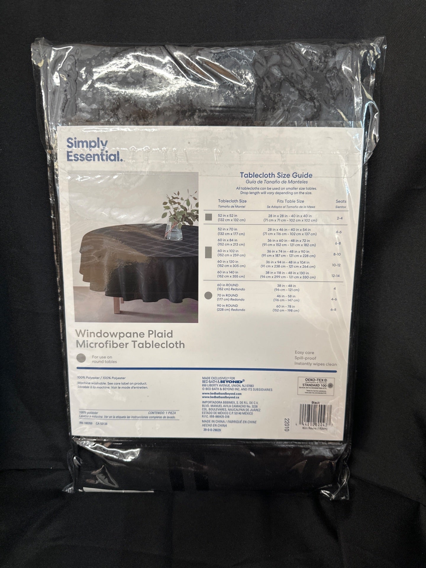 Simply Essential Solid Windowpane 60-Inch Round Tablecloth in Black Plaid (Retail Price $22)