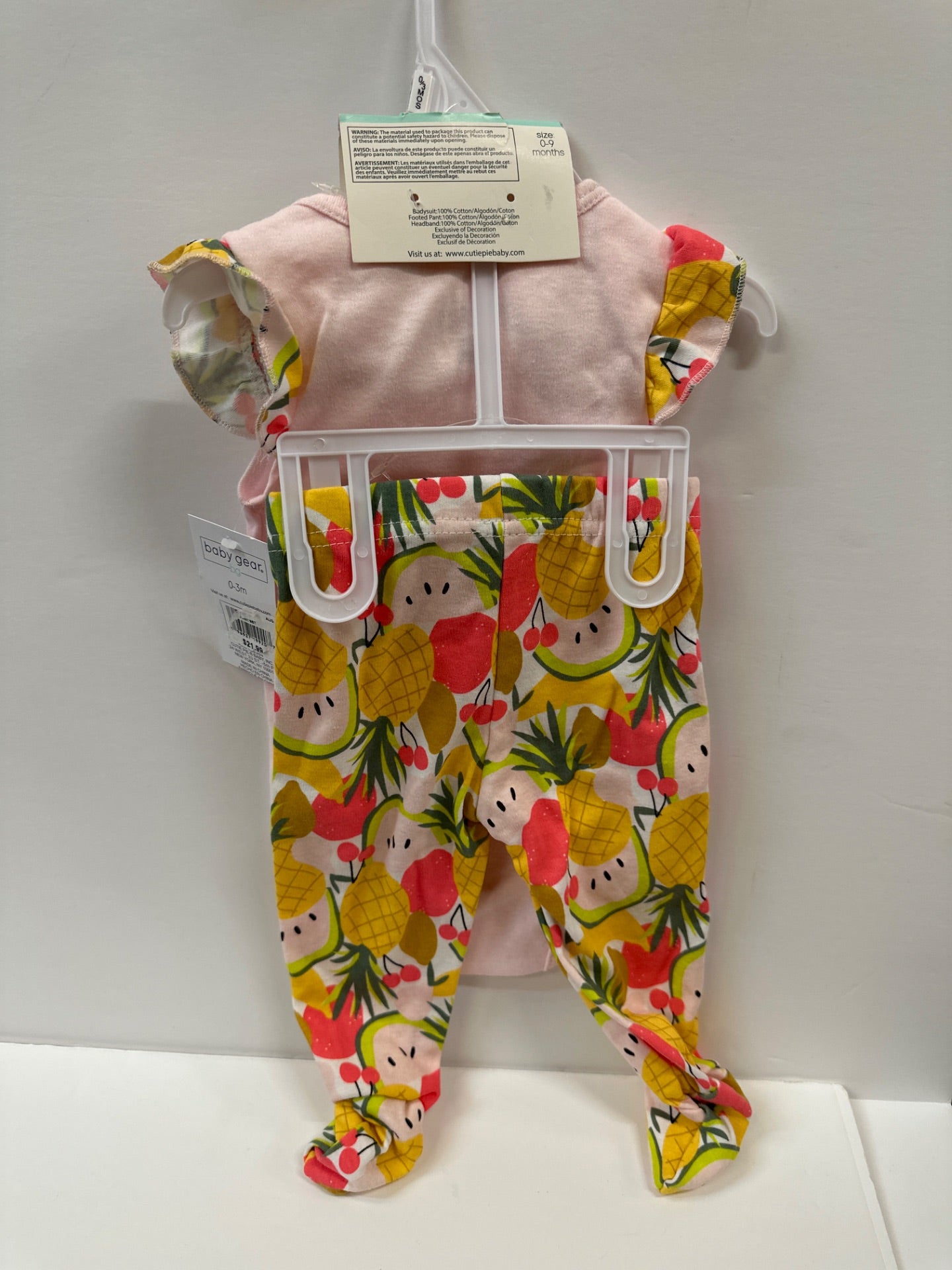 Baby Gear, 3 Piece Set - Melon- Girls 0-3m (Retail Price $21.99)