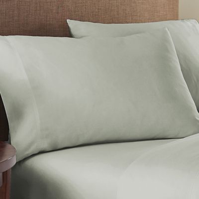 Nestwell Organic Cotton 300-Thread-Count Pillowcases in Light Forest (Set of 2) (Retail Price $14.99)