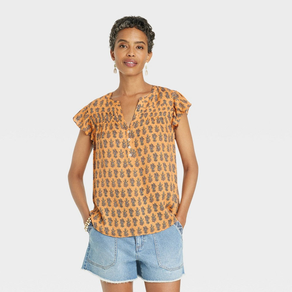 Women's Ruffle Short Sleeve Button-Front Top - Knox Rose™