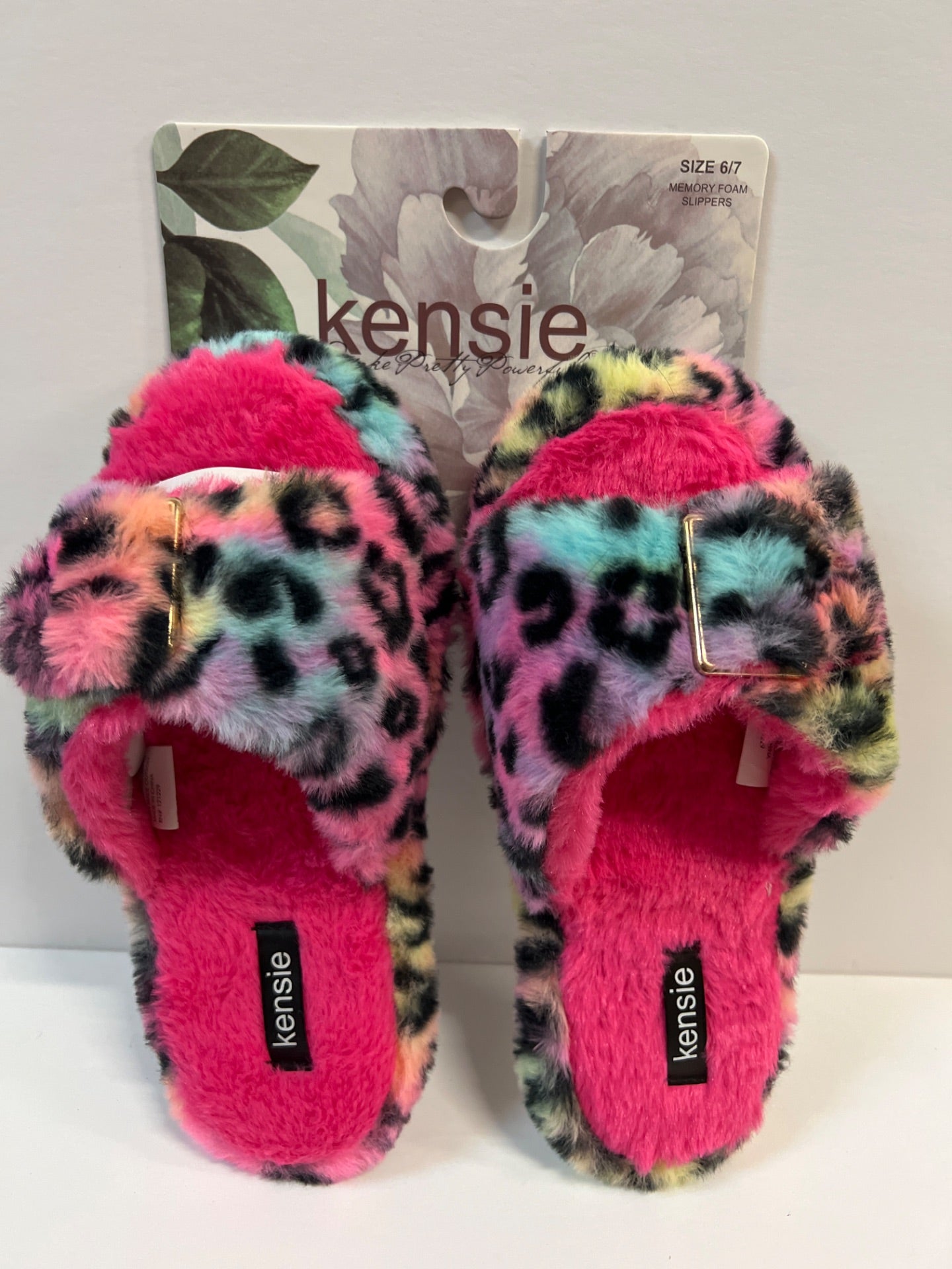 Kensie Women Memory Slippers - Leopard multi color - Size 6/7 (Retail Price $32)