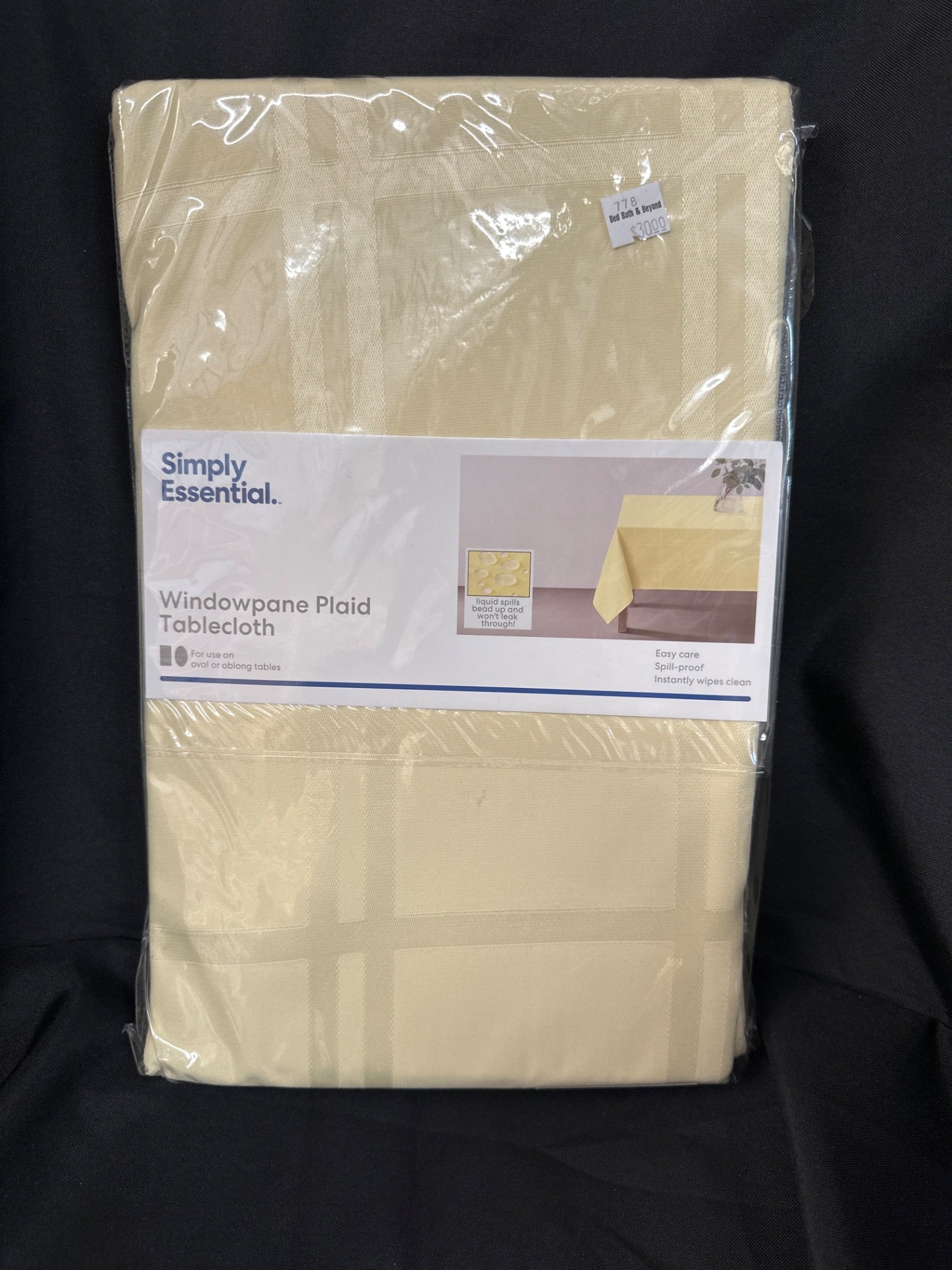 Simply Essential Solid Windowpane 60-Inch X 102-Inch Oblong Tablecloth in Yellow (Retail Price $30)