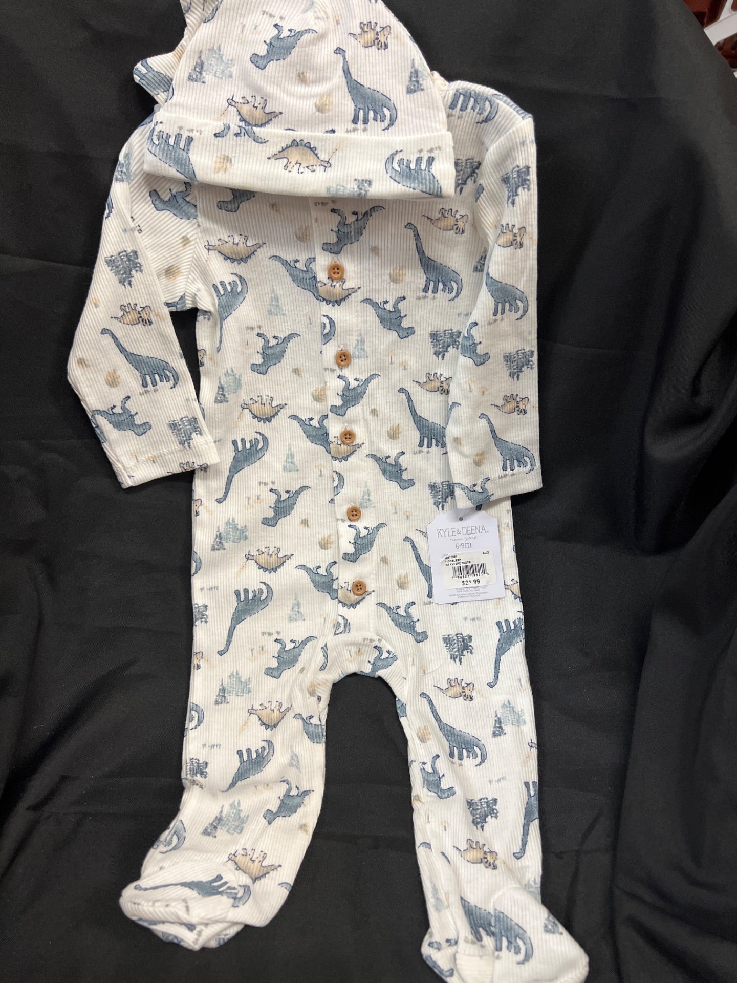 Kyle & Deena - Infant Onesies - Size 6-9m - Dinosaur Print (Retail Price $21.99)