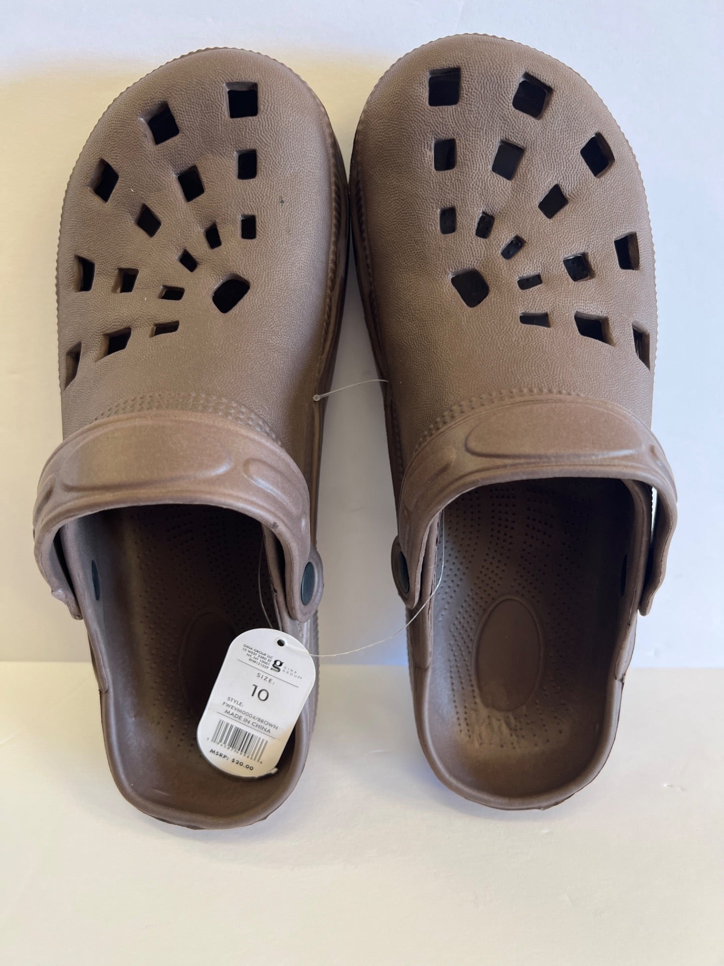 Foamwalk clogs - Brown - Size 10 (Retail Price $20)