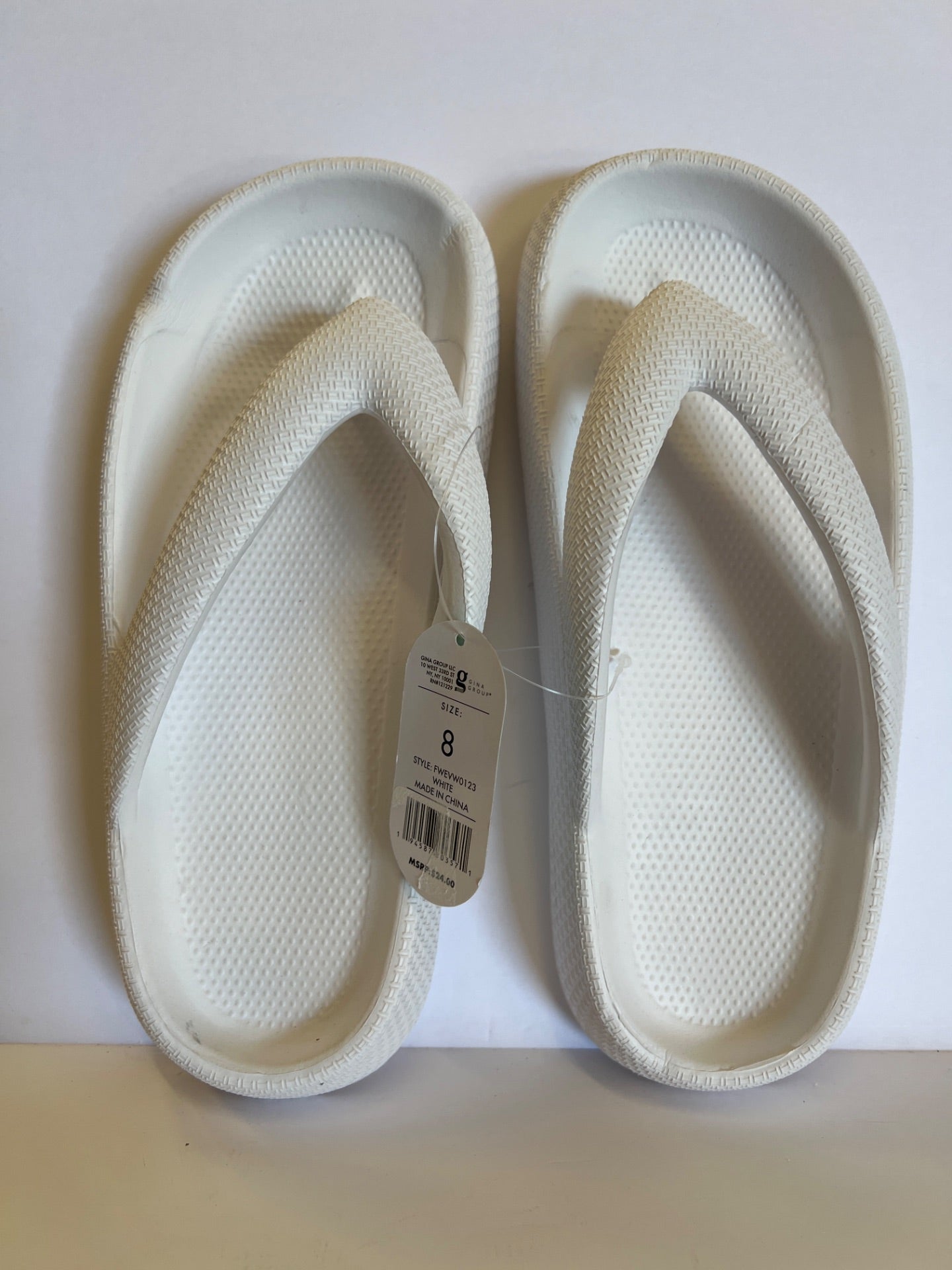 Foamwalk Slide On Sandals - White - Size 8 (Retail Price $24)