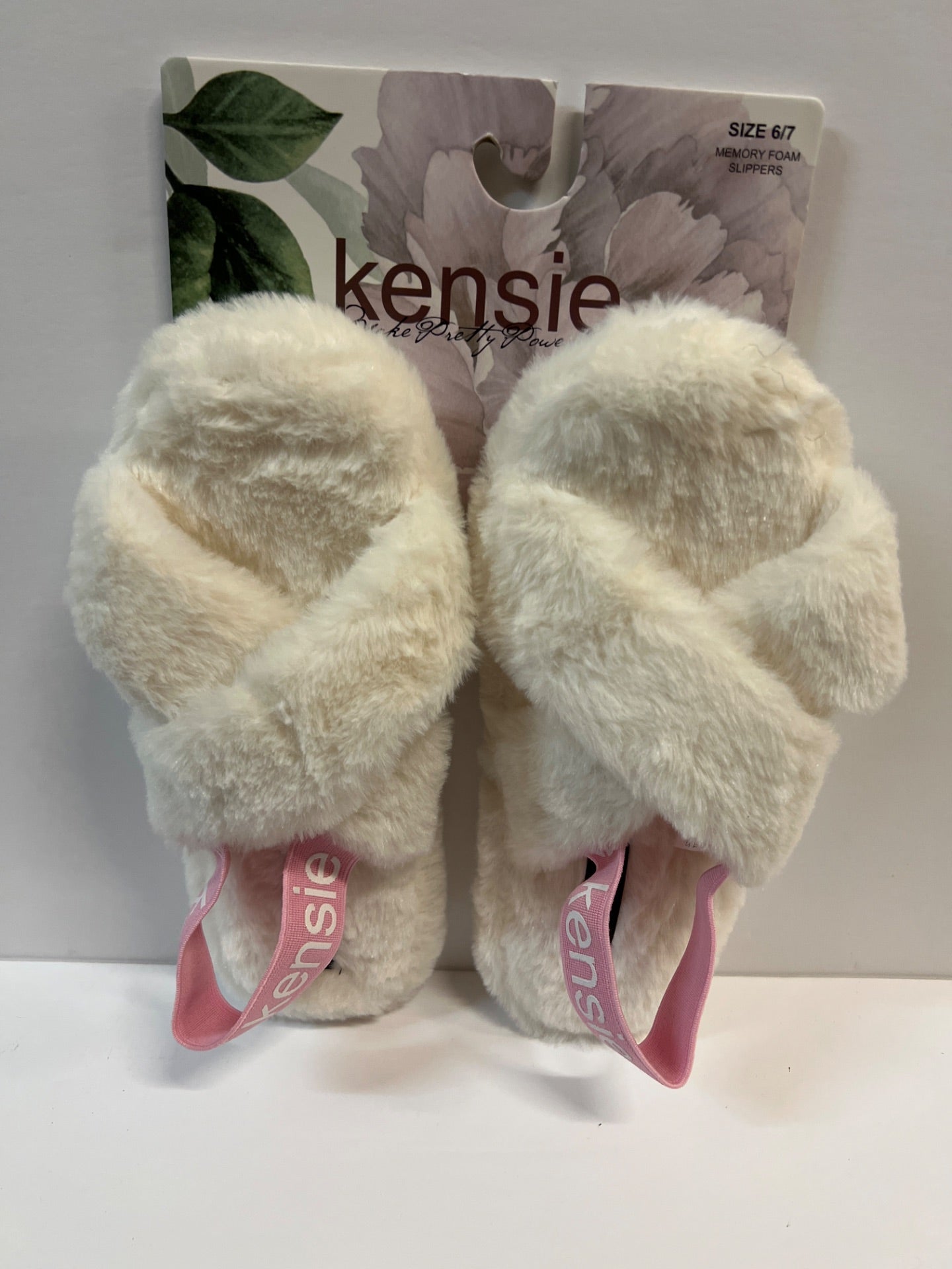 Kensie Women Cute Cross Strap Faux Fur Memory Foam Slippers with Elastic Back Strap - Size 6/7 - Ivory (Retail Price $32)