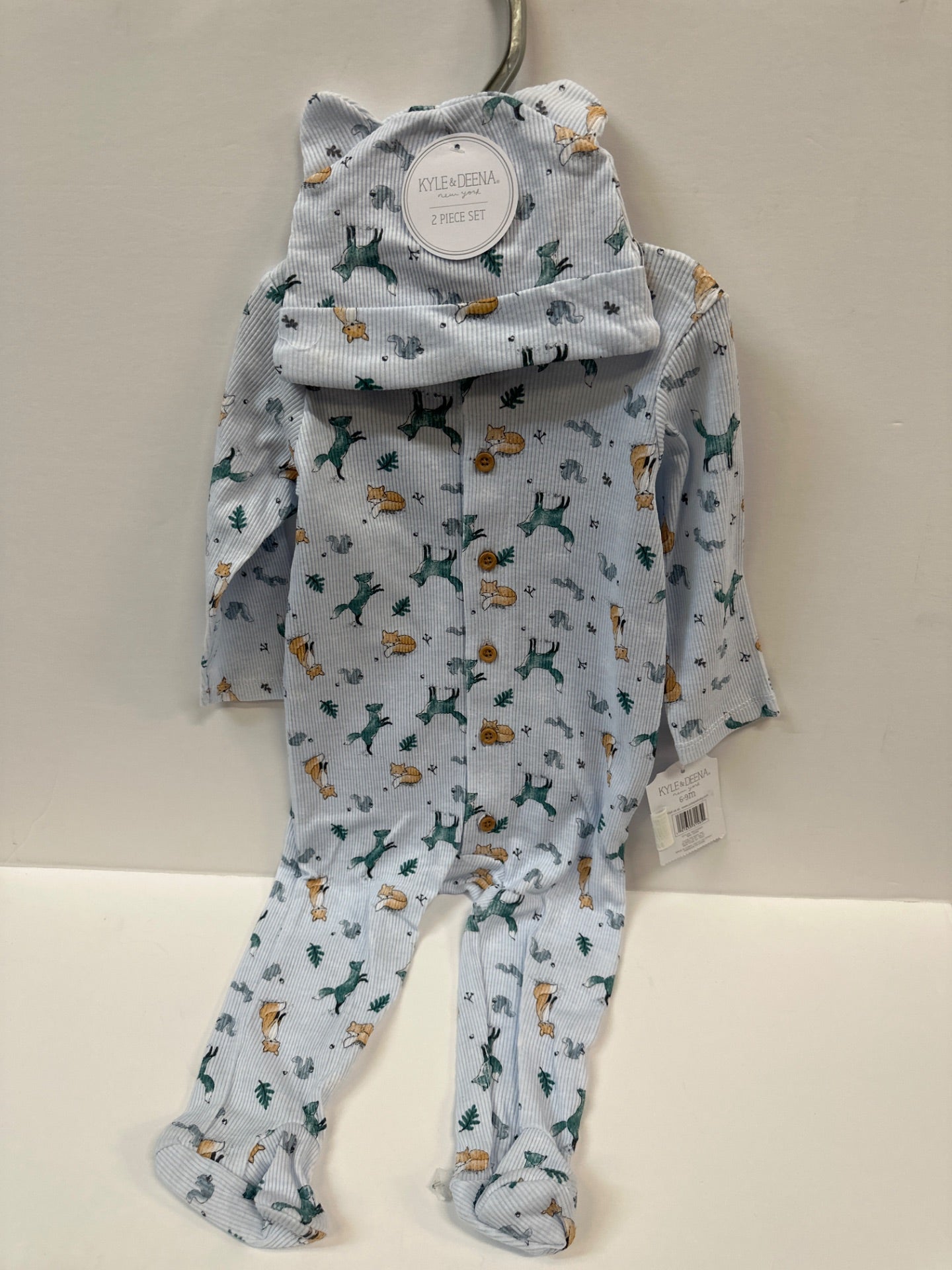 Kyle & Deena - Infant Onesies - Size 6-9m - Fox Print (Retail Price $21.99)