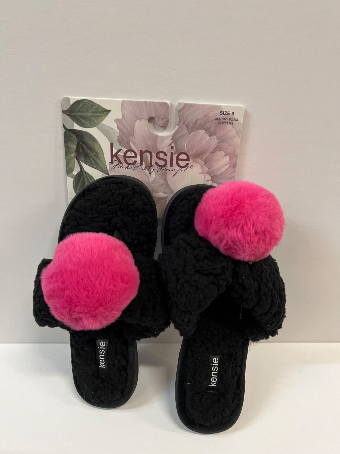 Kensie Women Memory Slippers - Black/Pink - Size 9 (Retail Price $32)