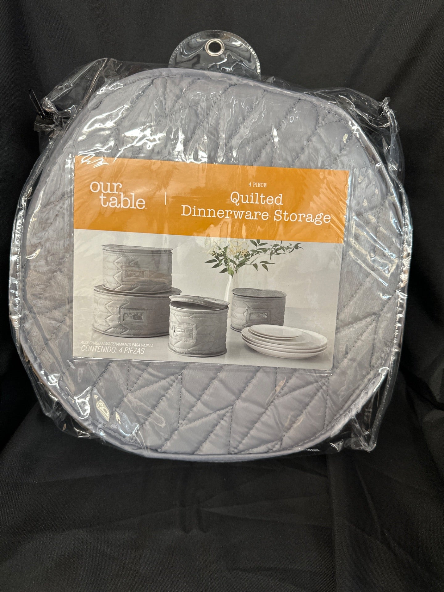 Our Table 4-Piece Quilted Plate Storage Set in Grey (Retail Price $40)