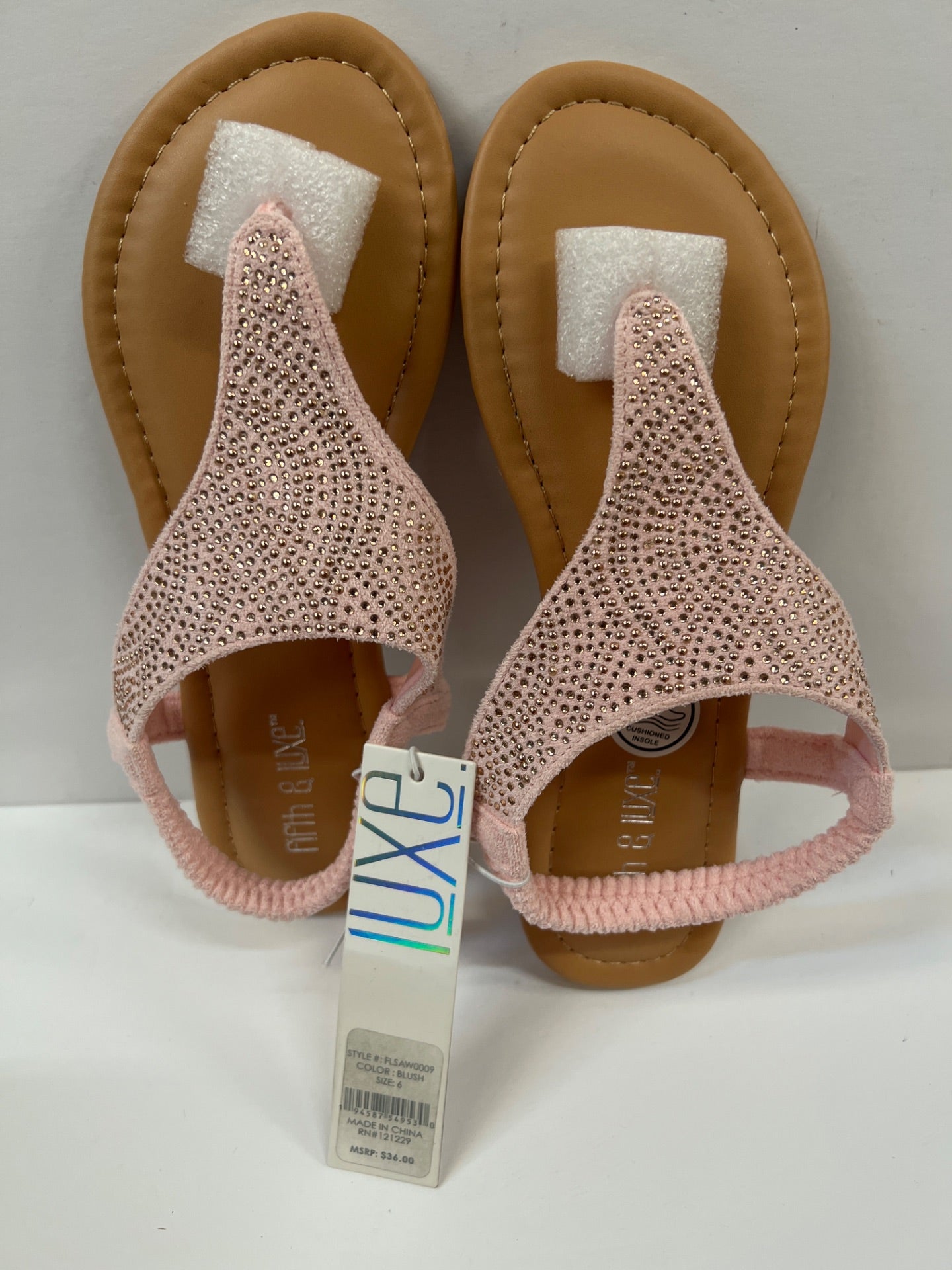 Womens Fifth & Luxe Rhinestone Flip Flop Sandals - Pink - Size 6 (Retail Price $36)